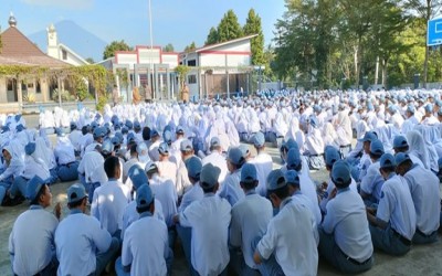 Pengarahan dari Kepolisian Perihal Maraknya Tawuran Antar Pelajar | SMKN 5 Kuningan